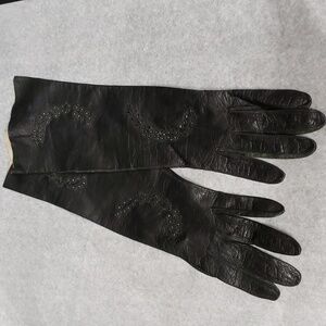 Vintage Chevreau Garanti Black Kid Leather Long Gloves with Piercework